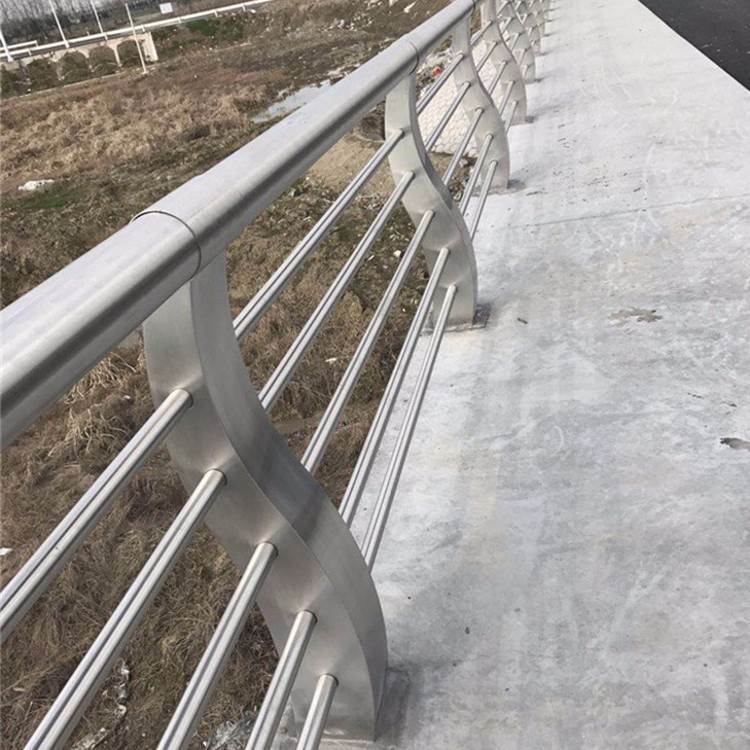 不锈钢桥梁栏杆